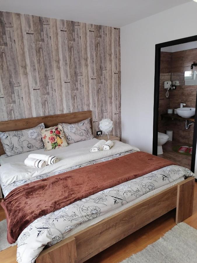Отель Casa Relax Valeni  Номер фото