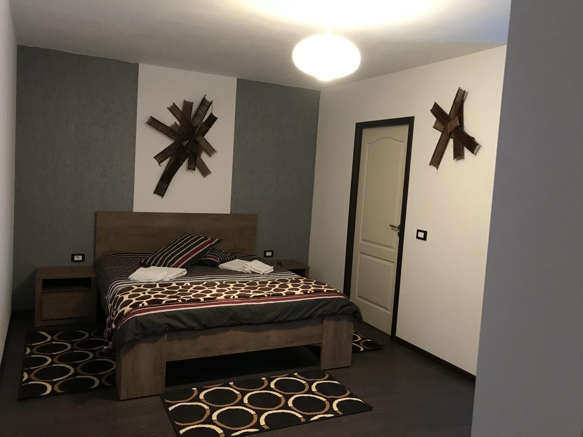 Отель Casa Relax Valeni  Экстерьер фото