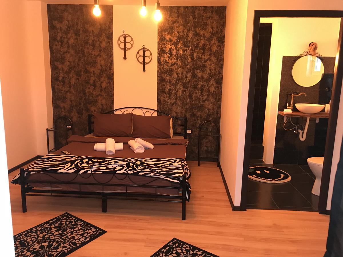 Отель Casa Relax Valeni  Экстерьер фото
