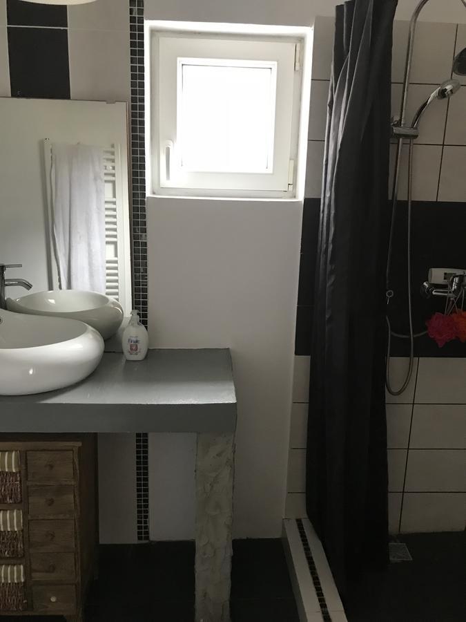 Отель Casa Relax Valeni  Экстерьер фото