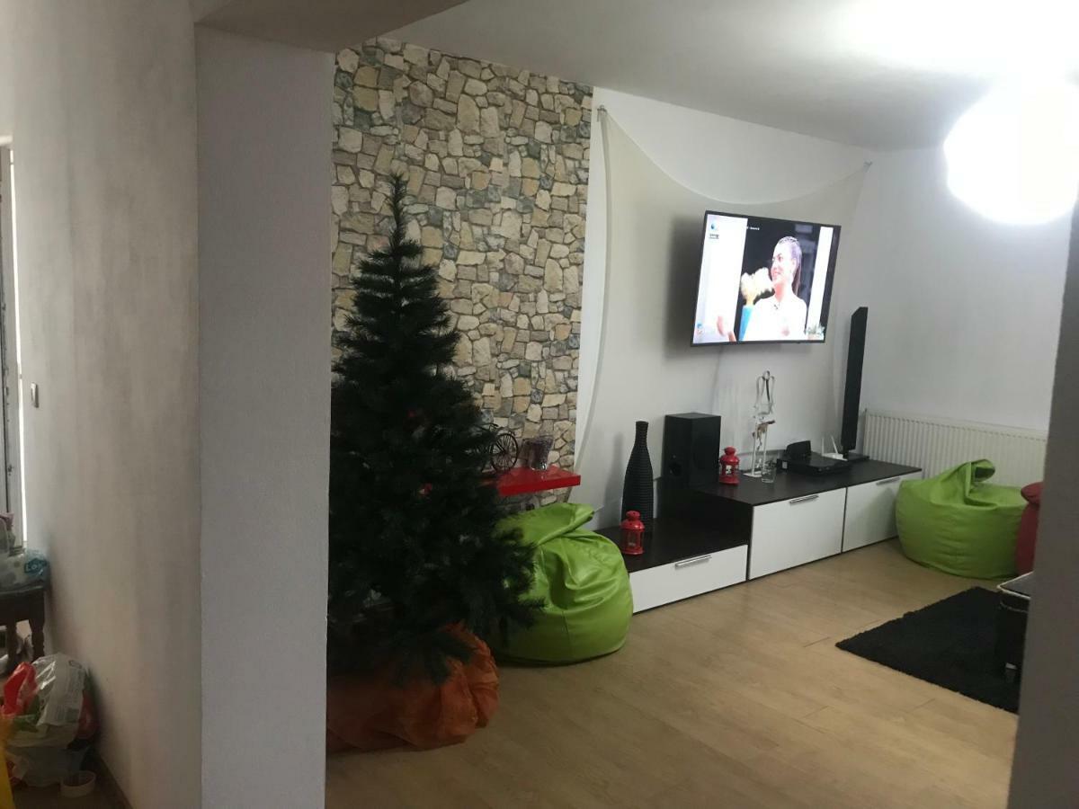 Отель Casa Relax Valeni  Экстерьер фото