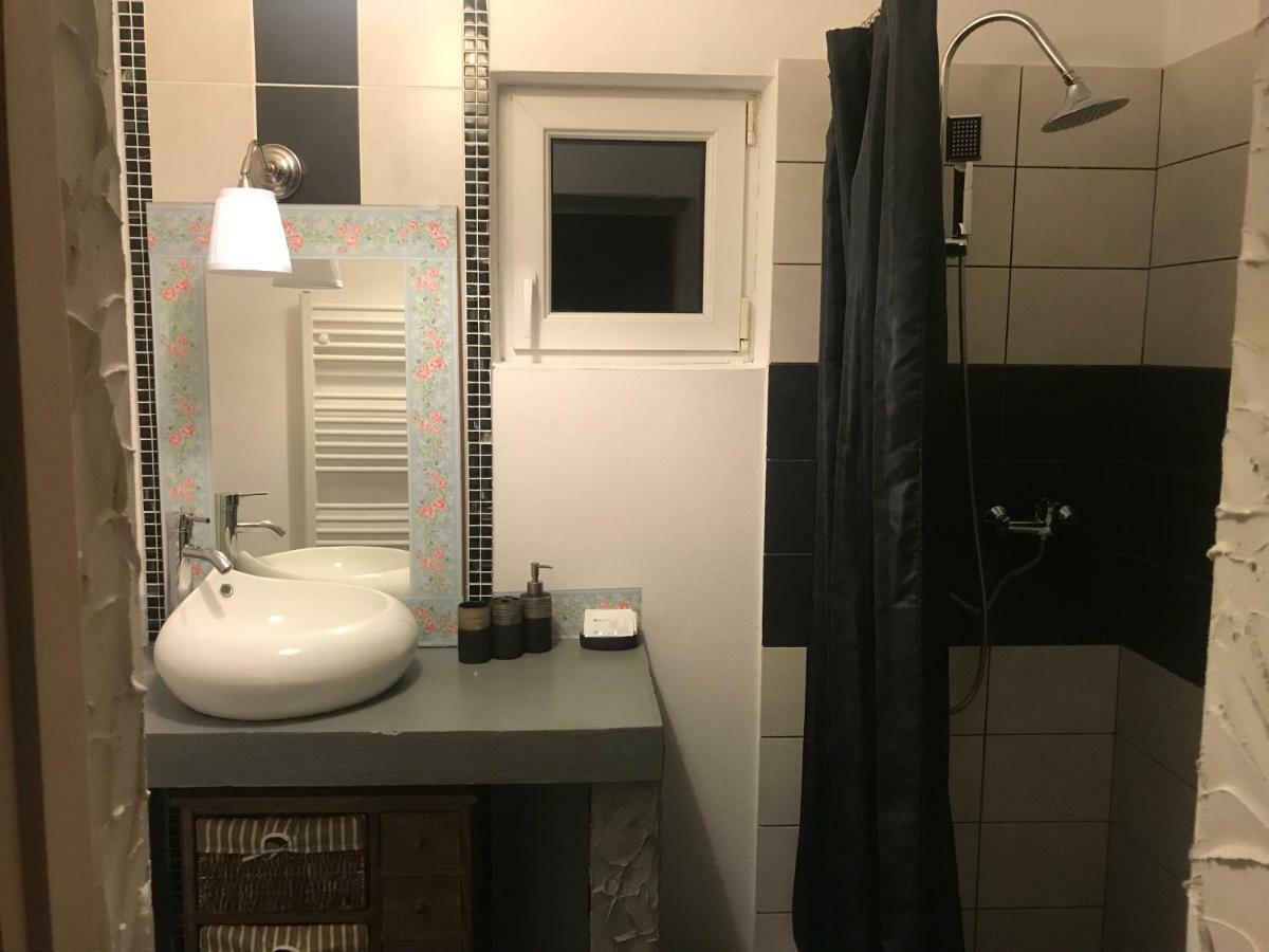 Отель Casa Relax Valeni  Экстерьер фото